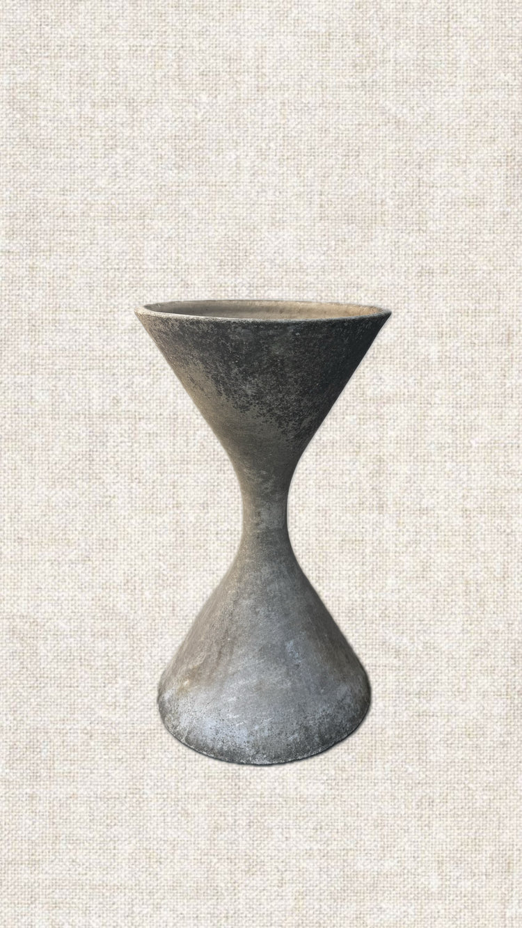 Willy Guhl Planter - DIABLO 001