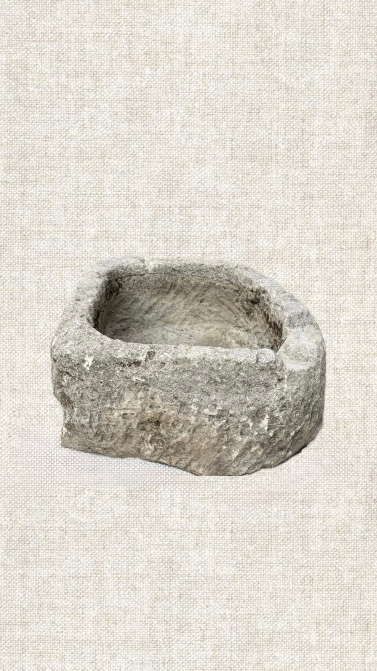 Limestone Trough 005-038