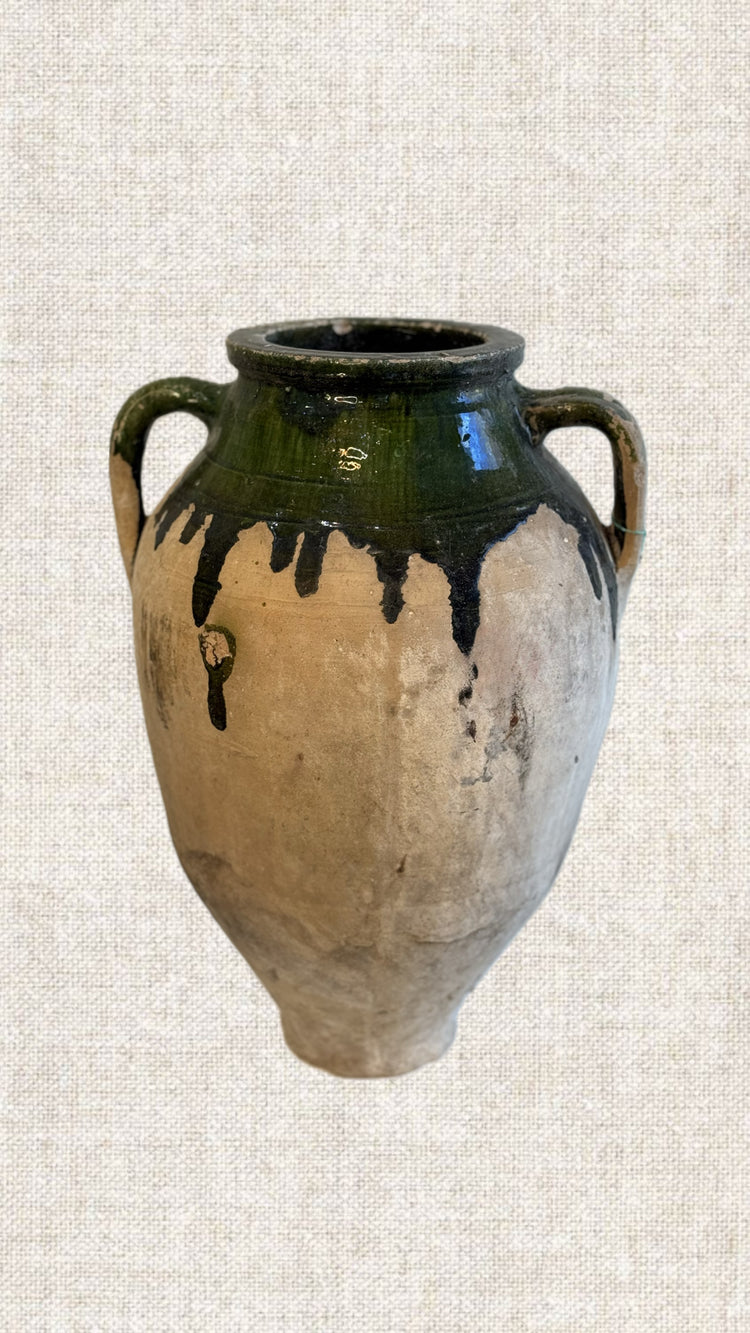 Tear Drop Olive Glazed Pot T2-114