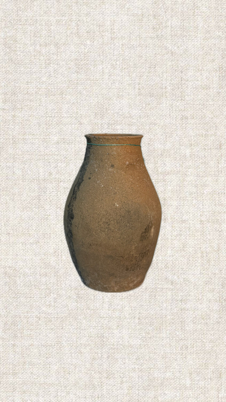 Fluted Rustic Pot T2-19