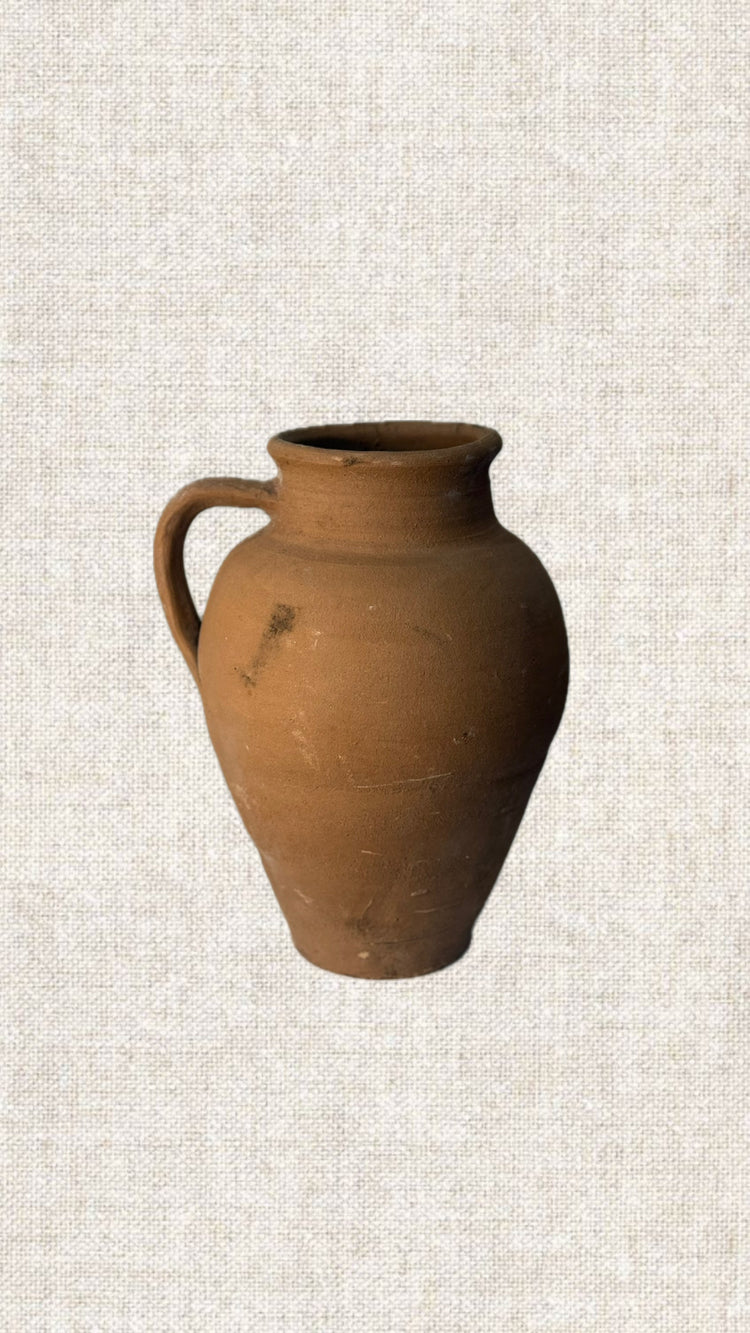 One Handle Terracotta Pot T2-93