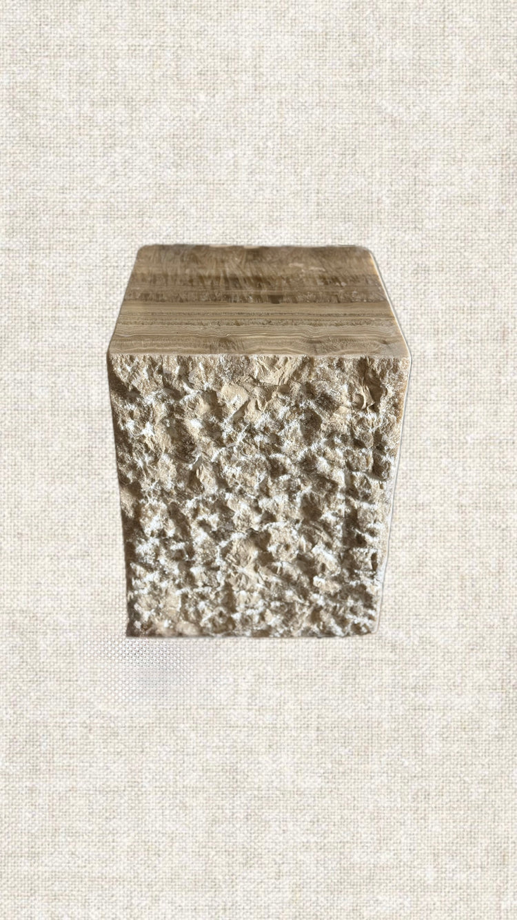 Kham Onyx Side Table 65