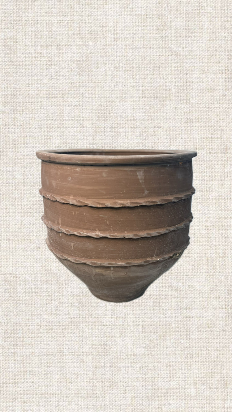 Fire Burnt Rustic Ring Pot T2-192