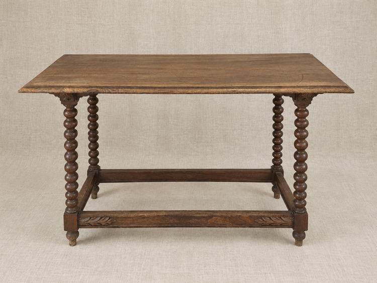 The Bobbin Table
