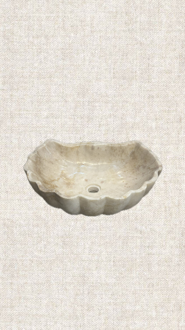 Onyx Scalloped Sink (Jērra exclusive) IN07-142