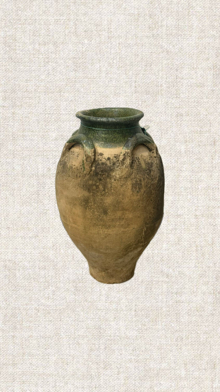 Arms Up Glazed Pot T3-38