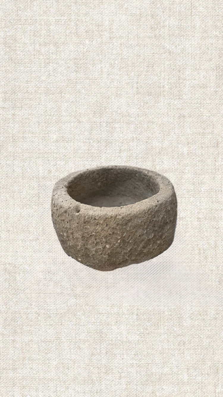 Limestone Trough-Planter 005-040
