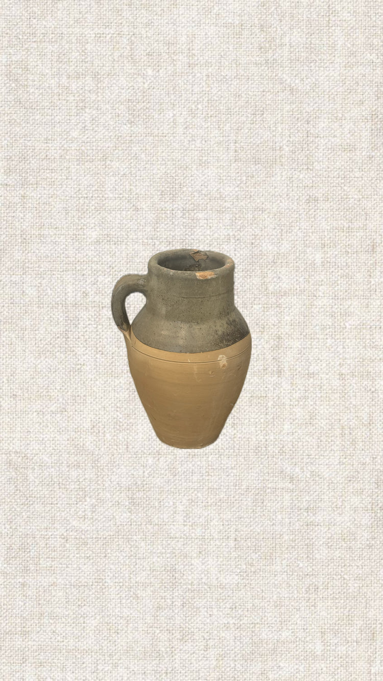 Single Handle Glazed Vessel T3-11