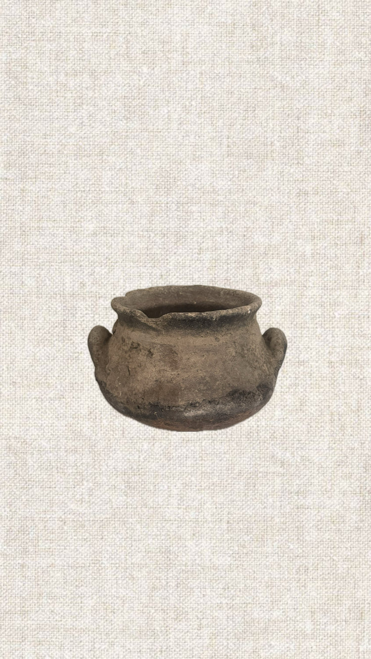 Atlas Storytelling Vessel MOR005