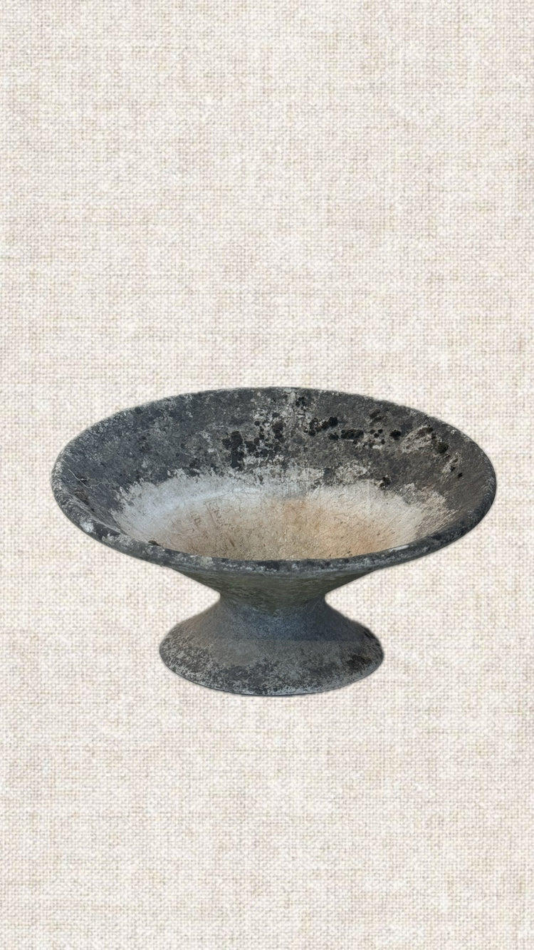 Willy Guhl Planter - Vasque 002