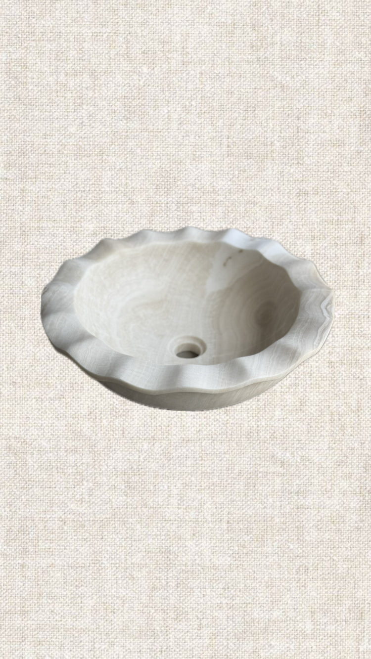 Scalloped Onyx Sink 1004