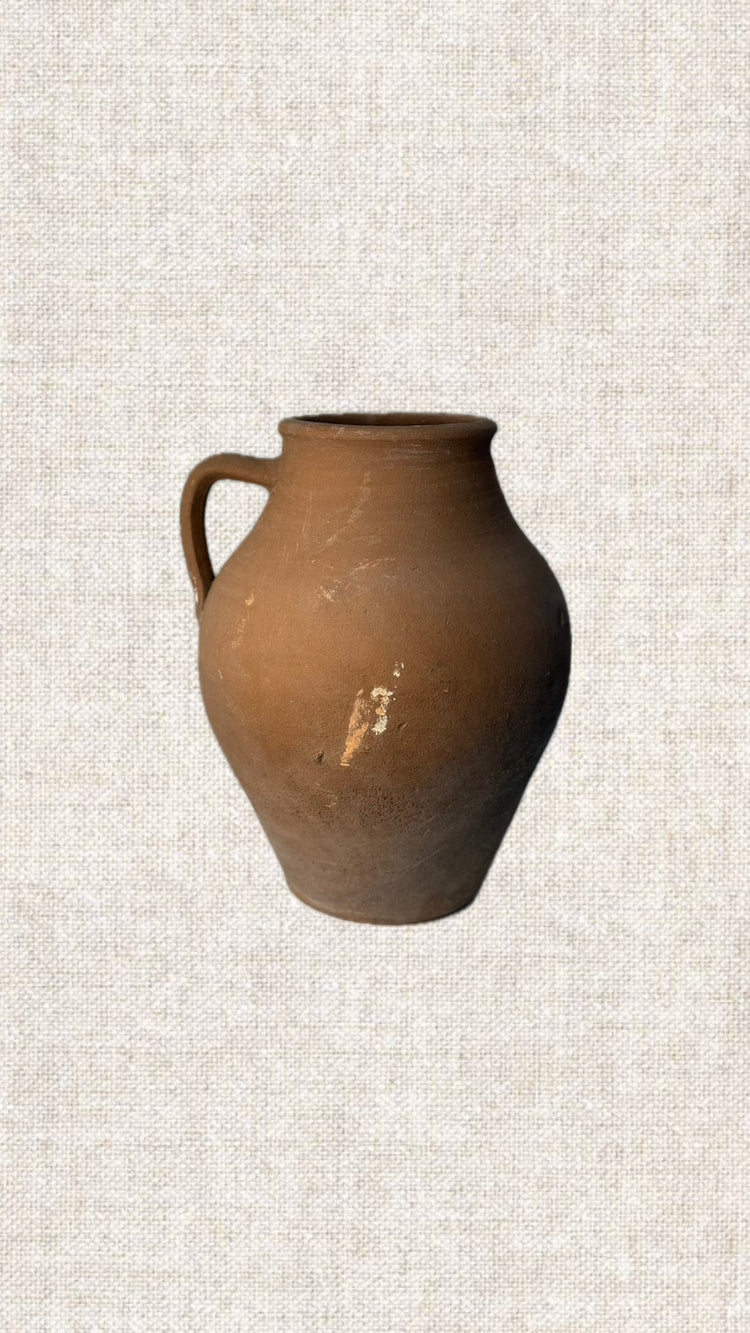 One Handle Terracotta Pot T2-84