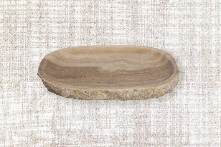 Brut Honey Onyx Tray 18