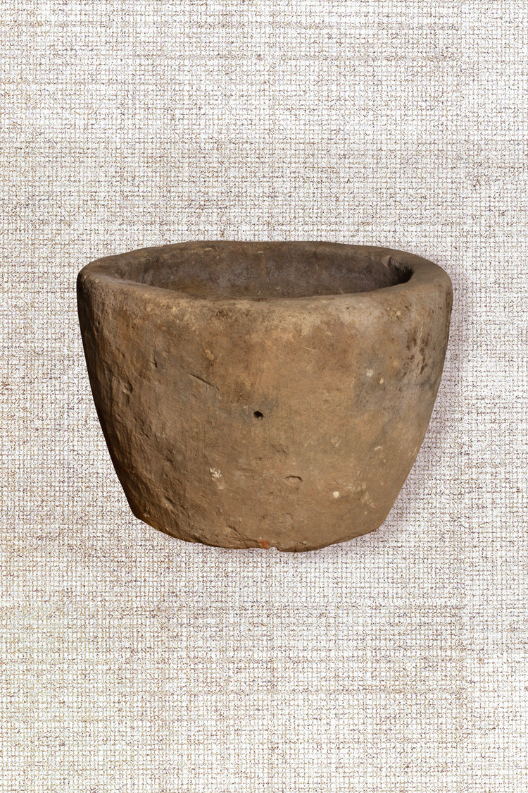Limestone Planter 1033