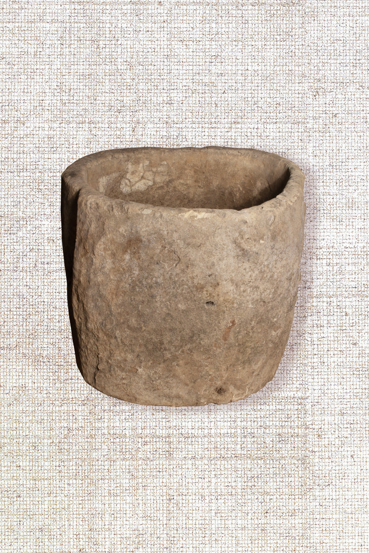 Round Limestone Planter 1042
