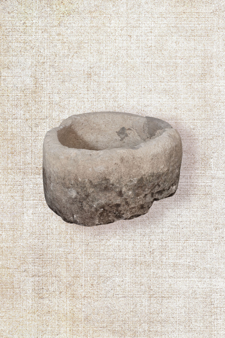 Limestone planter 154